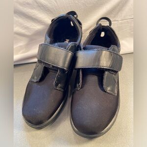 Apex Moore Balance‎ Shoes MBS, Fall Risk, Slip resistant shoes, size 10 Medium